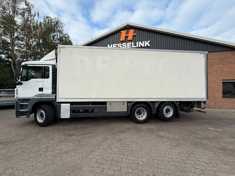 MAN TGS 26.320 EEV Koffer Stuuras AHK 3.000KG LBW 370.859 KM! NL Truck - Camion fourgon: photos 5 MAN TGS 26.320 EEV Koffer Stuuras AHK 3.000KG LBW 370.859 KM! NL Truck - Camion fourgon: photos 5