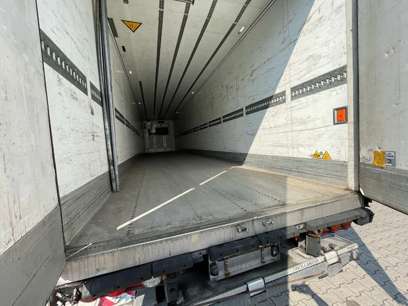 Schmitz Cargobull SKO 24 Thermo King SLX Spectrum Multi temp Dhollandia LBW 2T 270H 250B - Semi-remorque isothermique: photos 4 Schmitz Cargobull SKO 24 Thermo King SLX Spectrum Multi temp Dhollandia LBW 2T 270H 250B - Semi-remorque isothermique: photos 4