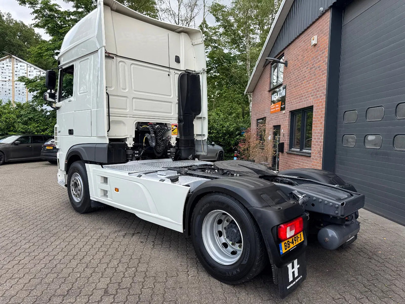 DAF XF 480 SSC Super Space 2x tank LED 290.315KM ACC - Tracteur routier: photos 3 DAF XF 480 SSC Super Space 2x tank LED 290.315KM ACC - Tracteur routier: photos 3
