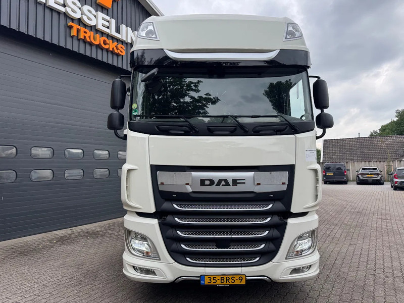 DAF XF 480 SSC Super Space 2x tank LED PTO-Prep 420.360KM ACC - Tracteur routier: photos 4 DAF XF 480 SSC Super Space 2x tank LED PTO-Prep 420.360KM ACC - Tracteur routier: photos 4
