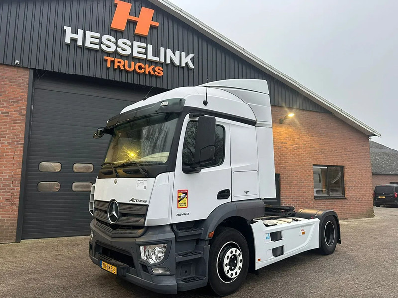 Mercedes-Benz Actros 1840 4X2 679.306KM NL Truck - Tracteur routier: photos 1 Mercedes-Benz Actros 1840 4X2 679.306KM NL Truck - Tracteur routier: photos 1