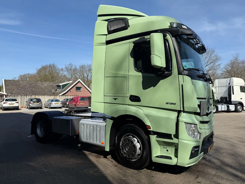 Mercedes-Benz Actros 1936 4X2 Streamspace Xenon NL Truck - Tracteur routier: photos 2 Mercedes-Benz Actros 1936 4X2 Streamspace Xenon NL Truck - Tracteur routier: photos 2