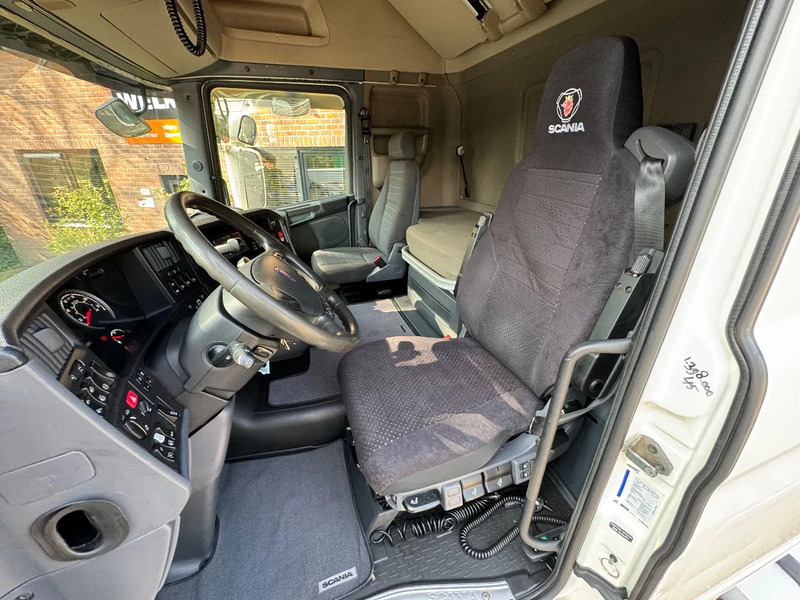 Scania R520 V8 6X2 Topline Retarder 2x tank NL Truck — crédit-bail Scania R520 V8 6X2 Topline Retarder 2x tank NL Truck: photos 6 Scania R520 V8 6X2 Topline Retarder 2x tank NL Truck — crédit-bail Scania R520 V8 6X2 Topline Retarder 2x tank NL Truck: photos 6