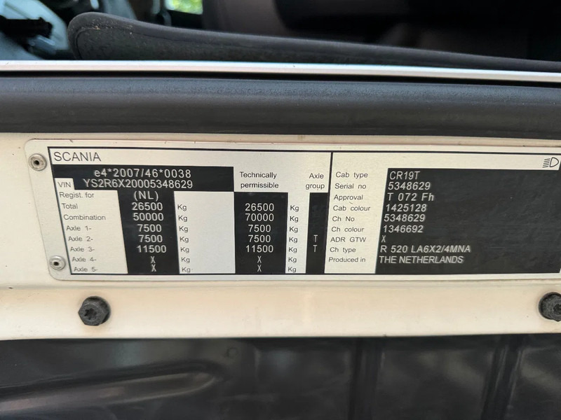 Scania R520 V8 6X2 Topline Retarder 2x tank NL Truck — crédit-bail Scania R520 V8 6X2 Topline Retarder 2x tank NL Truck: photos 18 Scania R520 V8 6X2 Topline Retarder 2x tank NL Truck — crédit-bail Scania R520 V8 6X2 Topline Retarder 2x tank NL Truck: photos 18