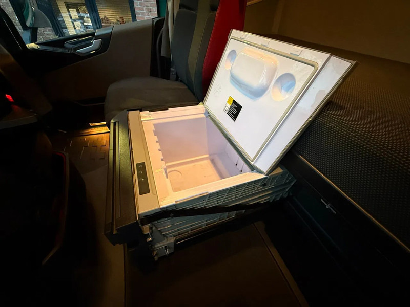 Tracteur routier Volvo FH 460 6X2 Globetrotter XL ADR 427.228KM!! NL Truck: photos 14