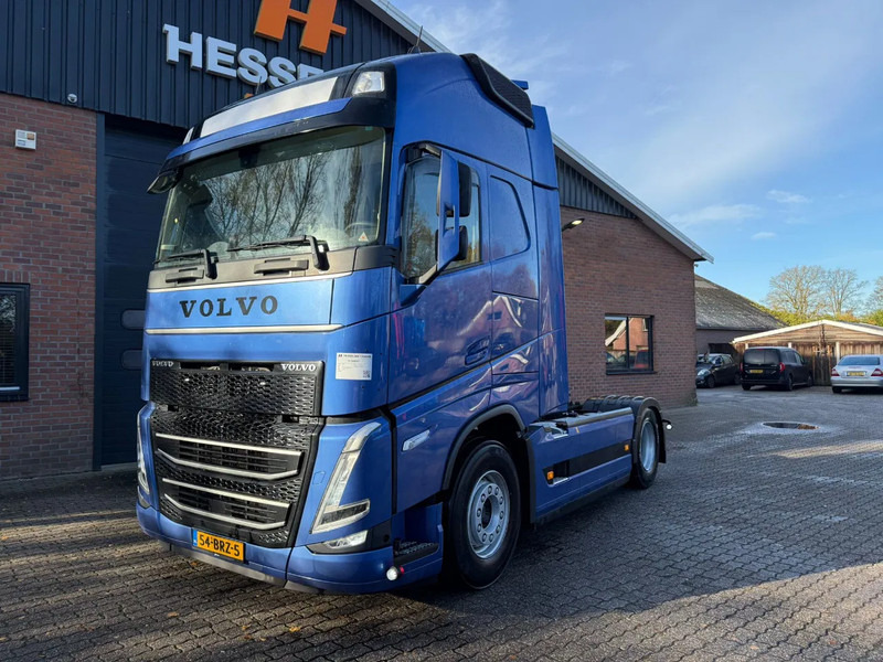 Volvo FH 460 Globetrotter XL 2x tank Standairco 405.369KM! NL Truck - APK 09-2026 - Tracteur routier: photos 1 Volvo FH 460 Globetrotter XL 2x tank Standairco 405.369KM! NL Truck - APK 09-2026 - Tracteur routier: photos 1