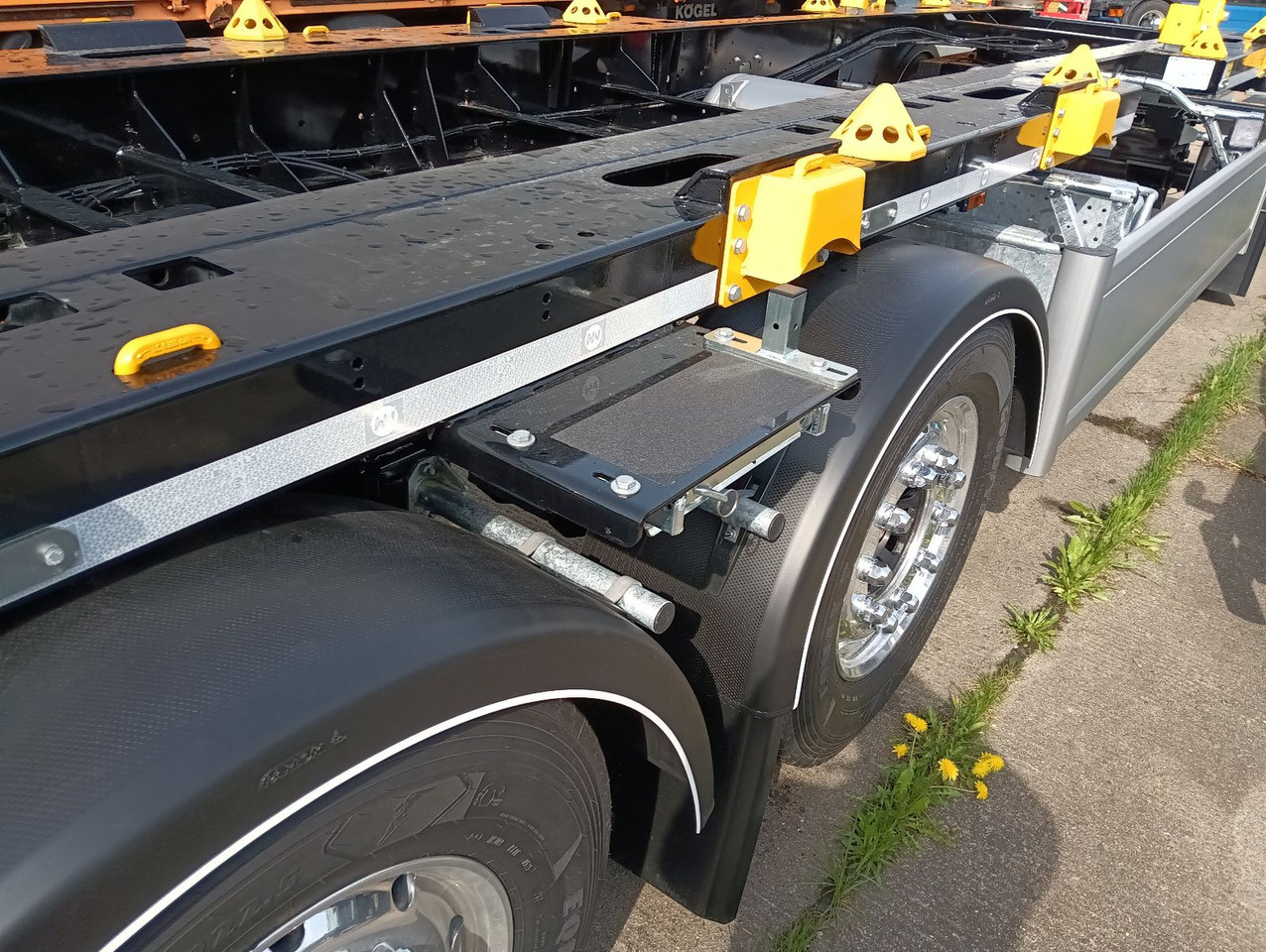 Hüffermann 3-A VARIO-CARRIER SAF NEU VERZINKT LiftAlufelgen - Remorque ampliroll/ Multibenne: photos 5 Hüffermann 3-A VARIO-CARRIER SAF NEU VERZINKT LiftAlufelgen - Remorque ampliroll/ Multibenne: photos 5
