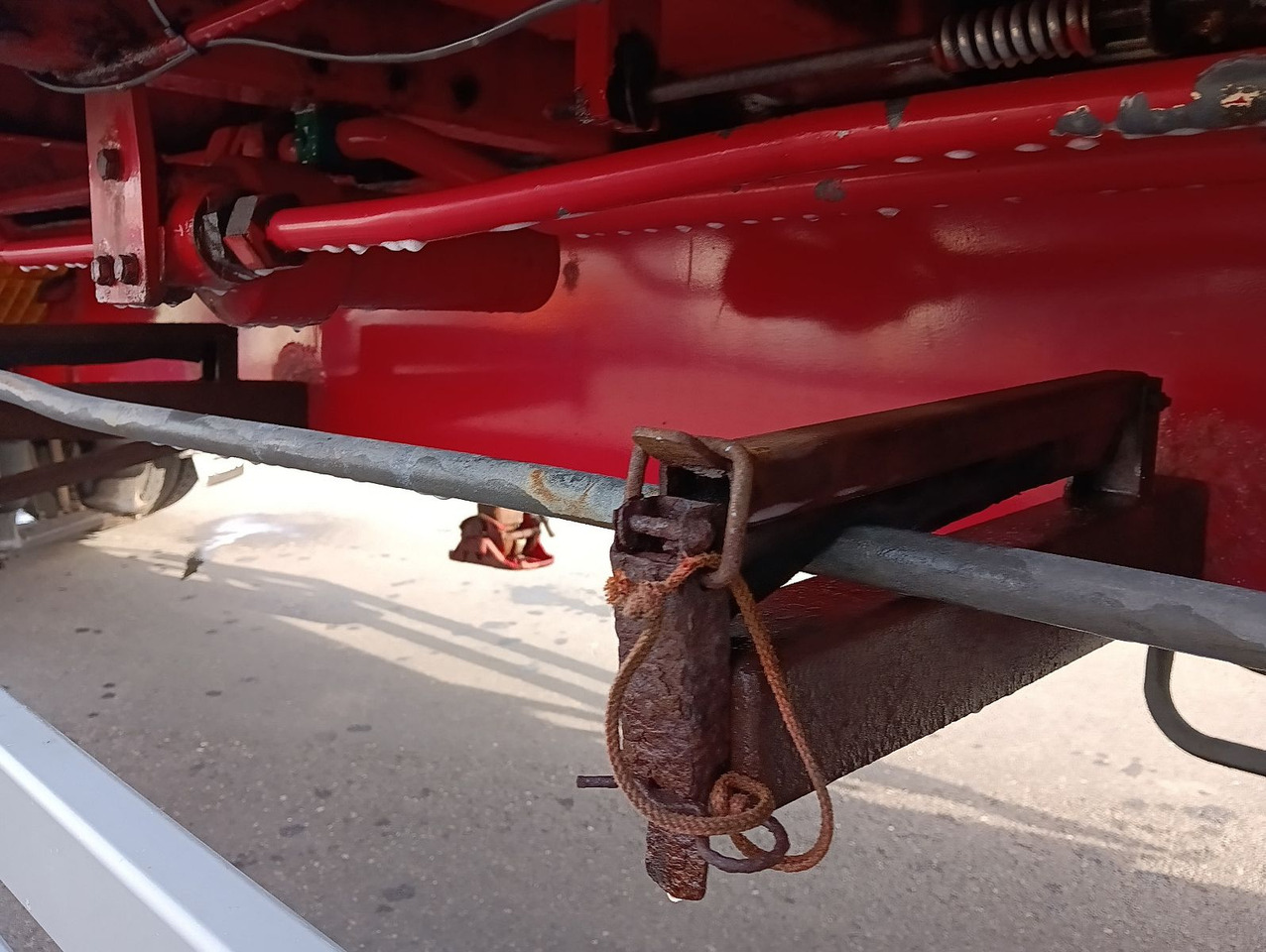 Semi-remorque à fond mouvant Reisch RSBS35/24LK 92m3WalkingFloor SAF Disc Boden Top: photos 39 Semi-remorque à fond mouvant Reisch RSBS35/24LK 92m3WalkingFloor SAF Disc Boden Top: photos 39