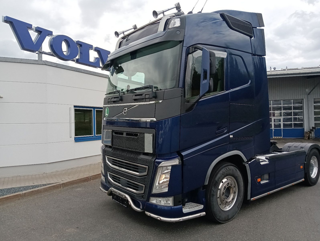 Volvo FH500 ADR Globe FullOptions ALCOA HydraulikLeder - Tracteur routier: photos 4 Volvo FH500 ADR Globe FullOptions ALCOA HydraulikLeder - Tracteur routier: photos 4