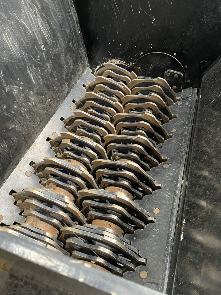 Simex VSE Siebschaufeln m. hydr. WELLENVERSTELLUNG - Godet de tri pour Pelle: photos 3 Simex VSE Siebschaufeln m. hydr. WELLENVERSTELLUNG - Godet de tri pour Pelle: photos 3