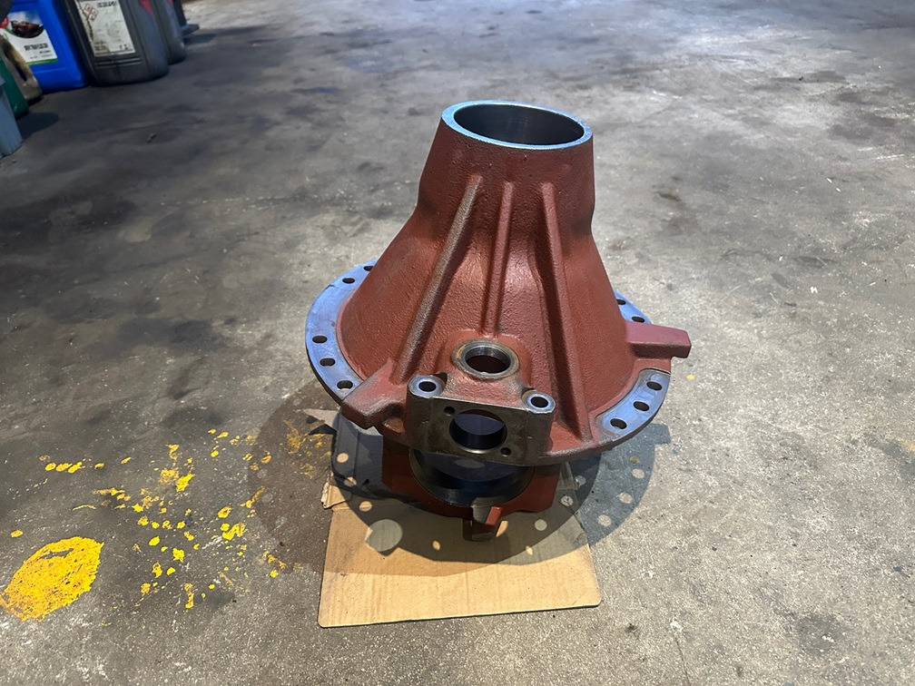Grue tout-terrain LIEBHERR Differential Carrier Part Number 10342388: photos 7
