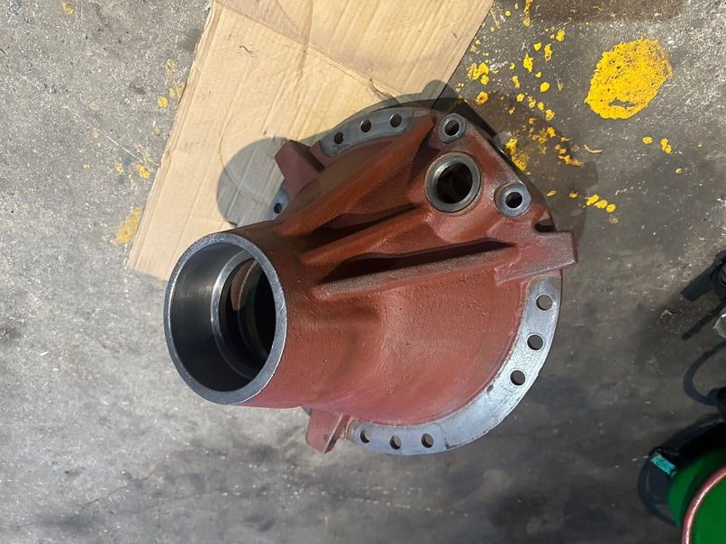 Grue tout-terrain LIEBHERR Differential Carrier Part Number 10342388: photos 10