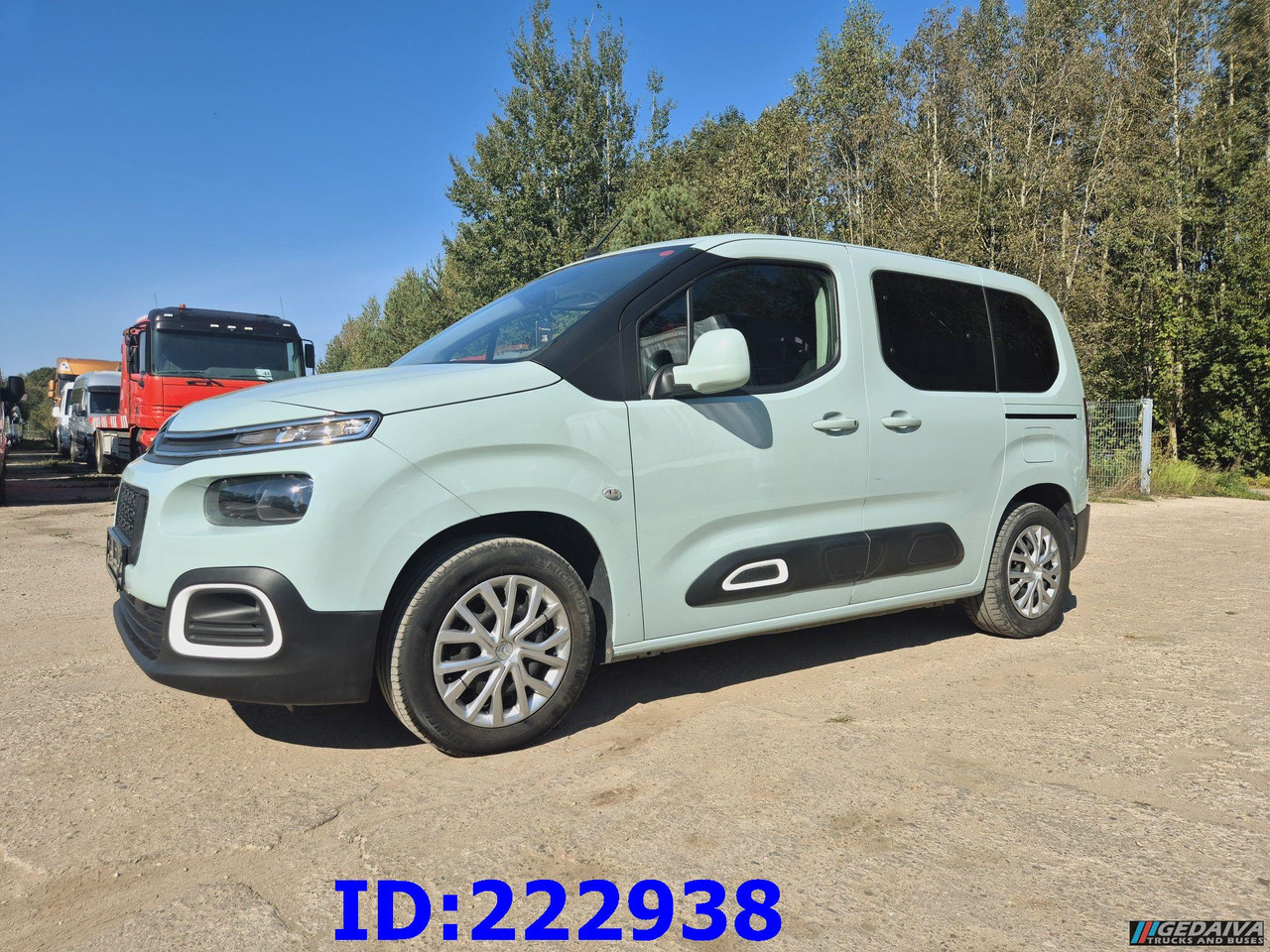 CITROEN Berlingo - Voiture: photos 1 CITROEN Berlingo - Voiture: photos 1