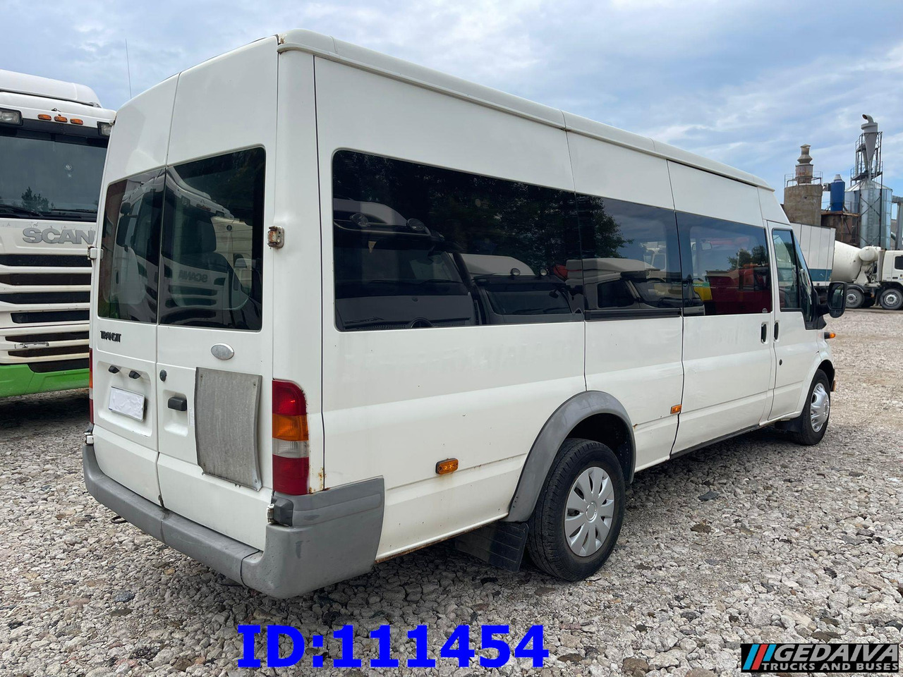 FORD Transit Manual 17-seater - Autocar: photos 4 FORD Transit Manual 17-seater - Autocar: photos 4