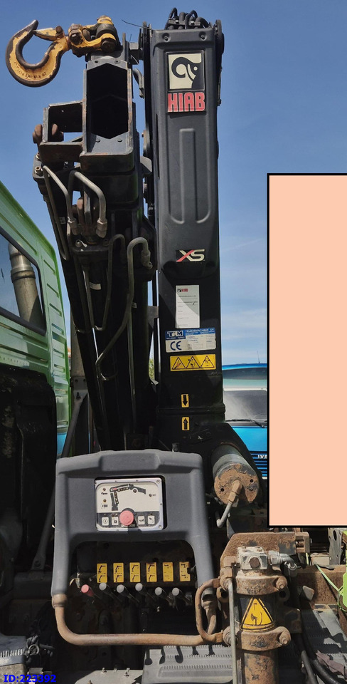 HIAB 144 B-3 CL - Grue auxiliaire: photos 2 HIAB 144 B-3 CL - Grue auxiliaire: photos 2