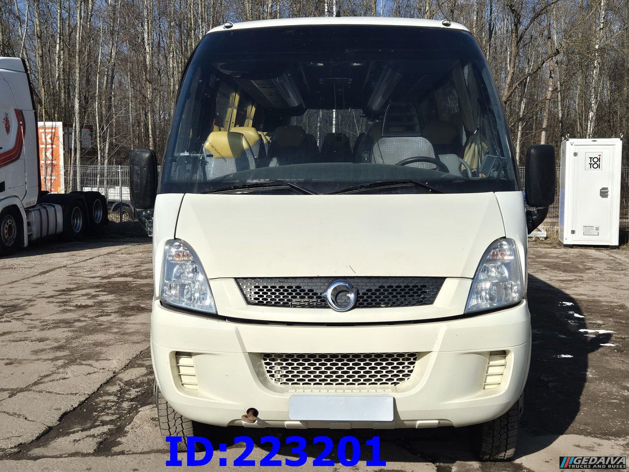 IVECO Wing 25-seater (Engine problem) - Autocar: photos 2 IVECO Wing 25-seater (Engine problem) - Autocar: photos 2