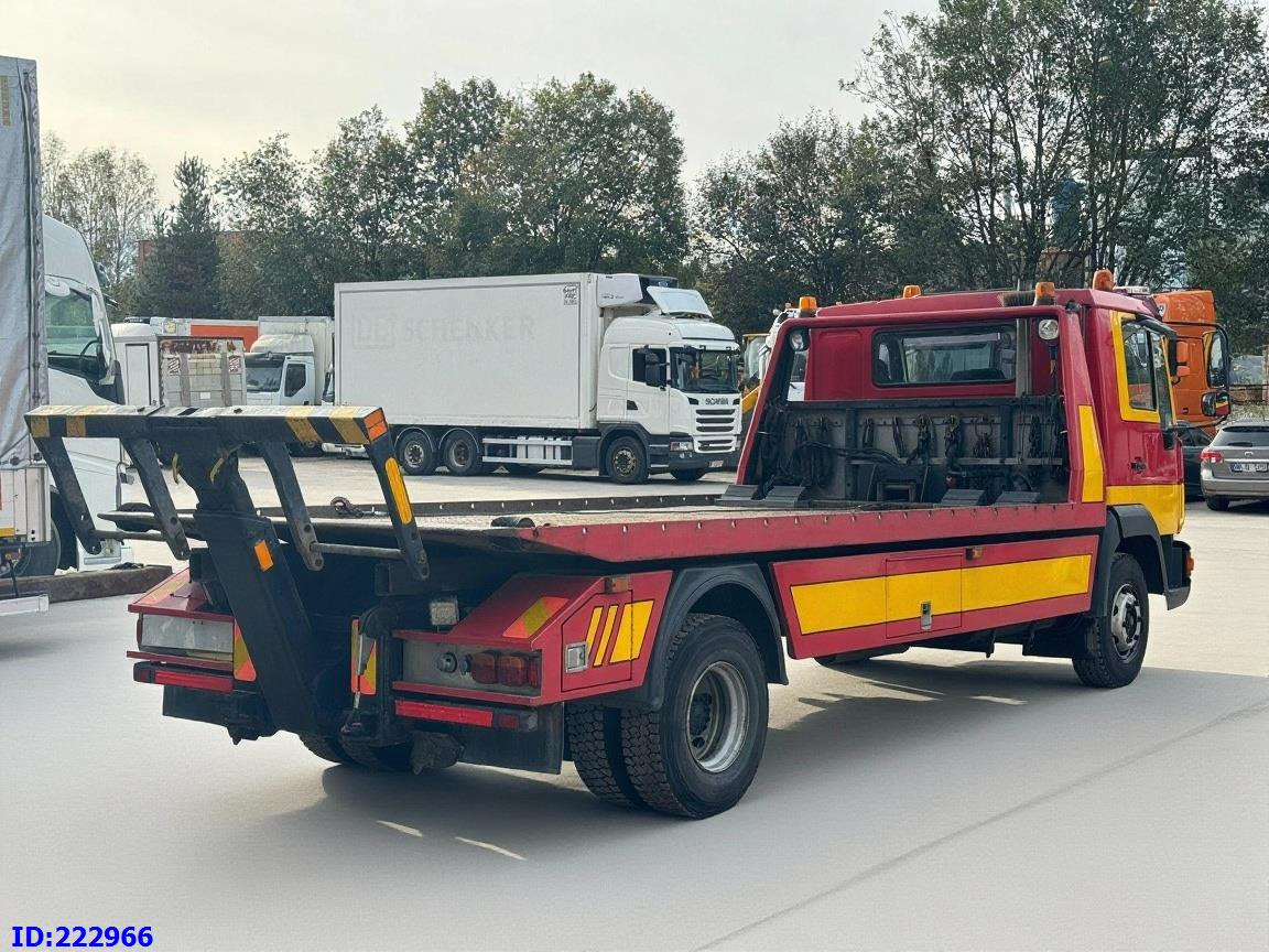 MAN 12.224 - Remorqueuse: photos 4 MAN 12.224 - Remorqueuse: photos 4