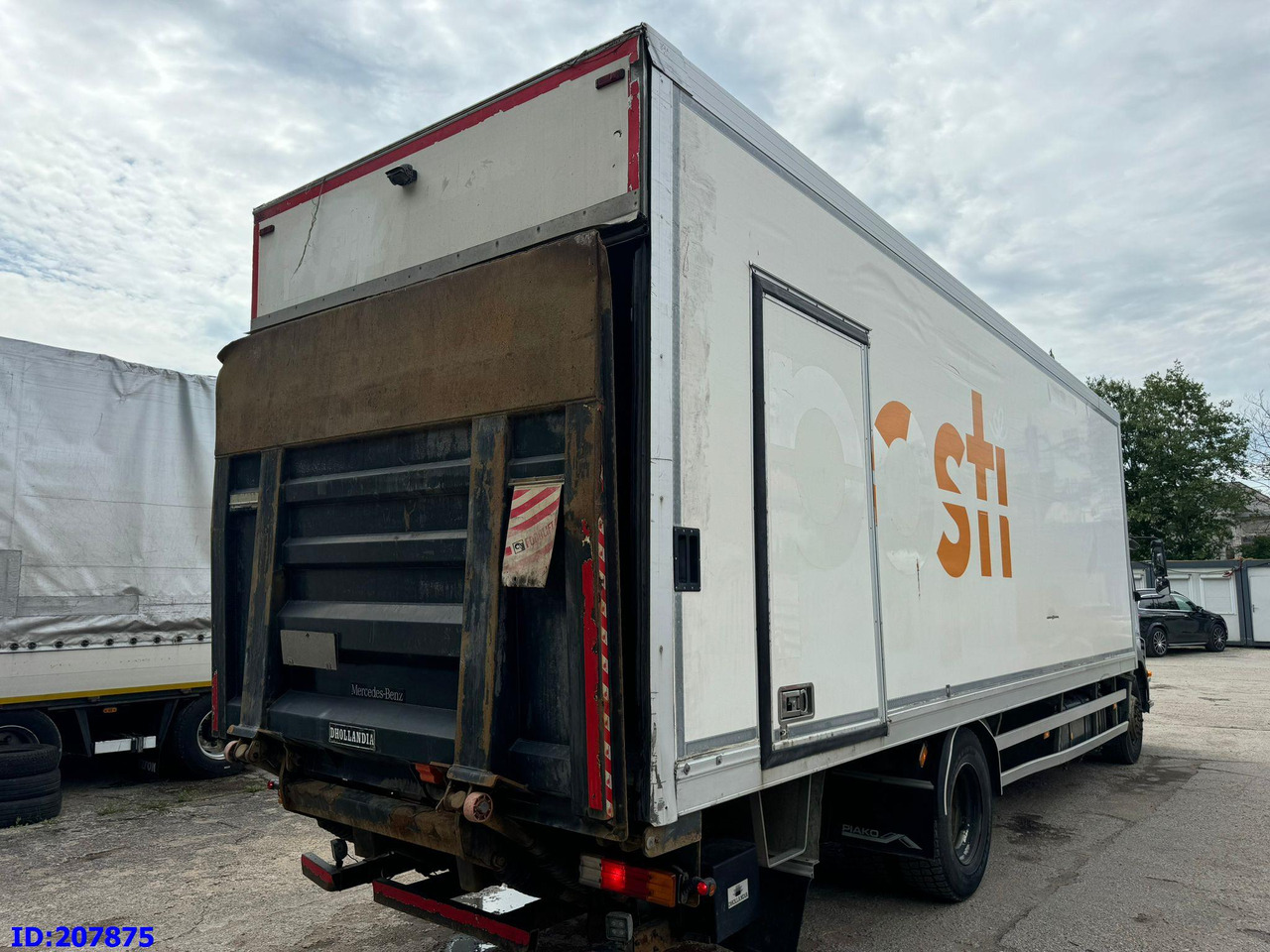 MERCEDES-BENZ Axor 1829 - Euro5 - Manual - Camion isothermique: photos 4 MERCEDES-BENZ Axor 1829 - Euro5 - Manual - Camion isothermique: photos 4