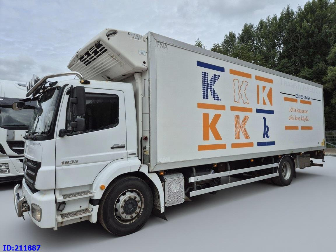 MERCEDES-BENZ Axor 1833 - Manual - Camion frigorifique: photos 1 MERCEDES-BENZ Axor 1833 - Manual - Camion frigorifique: photos 1