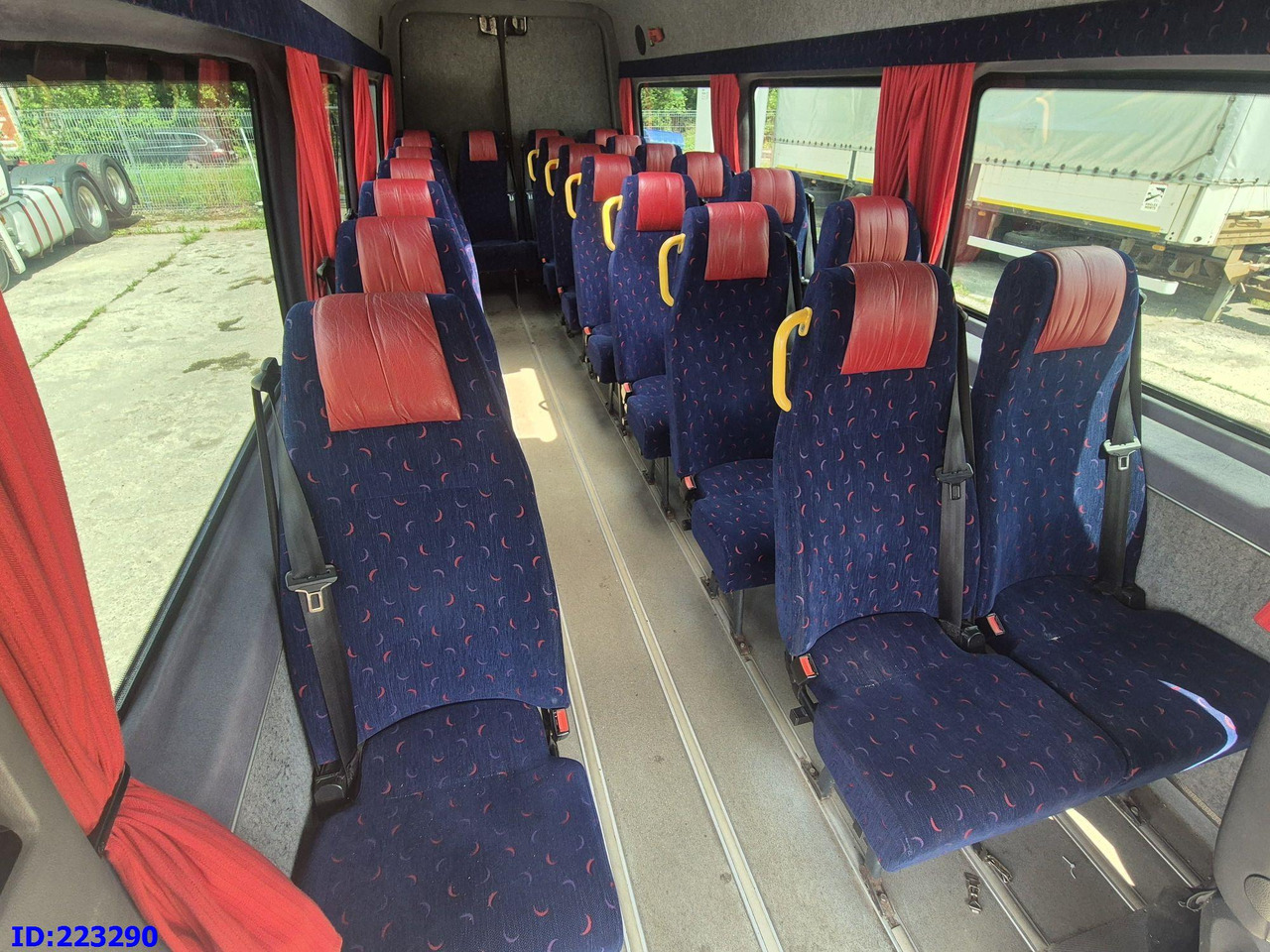 Minibus, Transport de personnes MERCEDES-BENZ Sprinter 515 - 23 places: photos 11 Minibus, Transport de personnes MERCEDES-BENZ Sprinter 515 - 23 places: photos 11