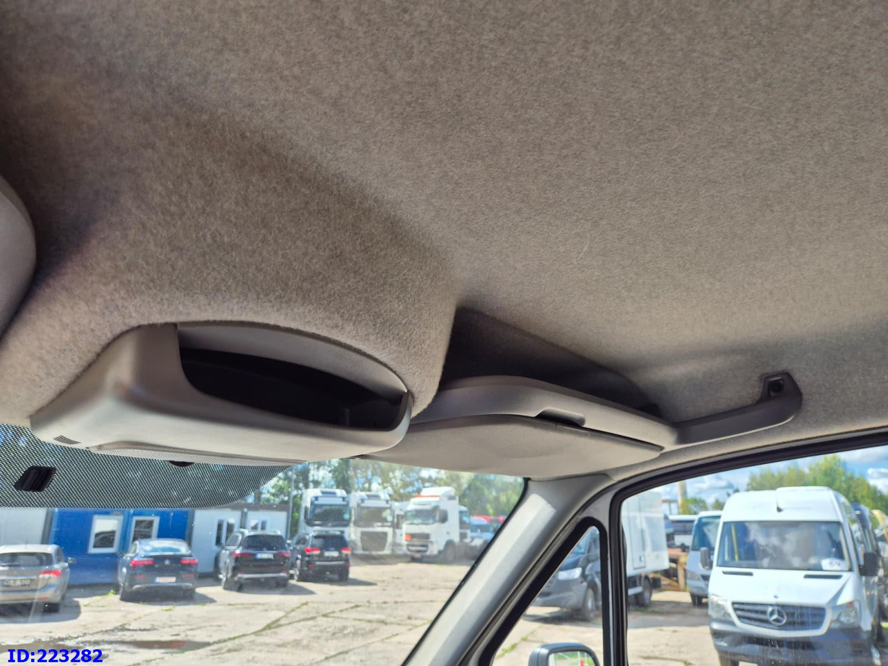 Fourgon grand volume MERCEDES-BENZ Sprinter 516 SUPER: photos 20 Fourgon grand volume MERCEDES-BENZ Sprinter 516 SUPER: photos 20
