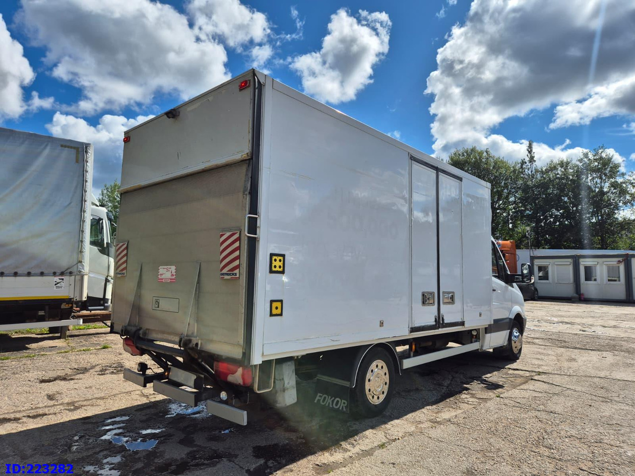 MERCEDES-BENZ Sprinter 516 SUPER - Fourgon grand volume: photos 5 MERCEDES-BENZ Sprinter 516 SUPER - Fourgon grand volume: photos 5