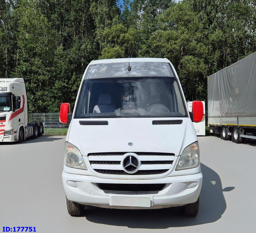 MERCEDES-BENZ Sprinter 518 - VIP - 17-seater - Minibus, Transport de personnes: photos 2 MERCEDES-BENZ Sprinter 518 - VIP - 17-seater - Minibus, Transport de personnes: photos 2