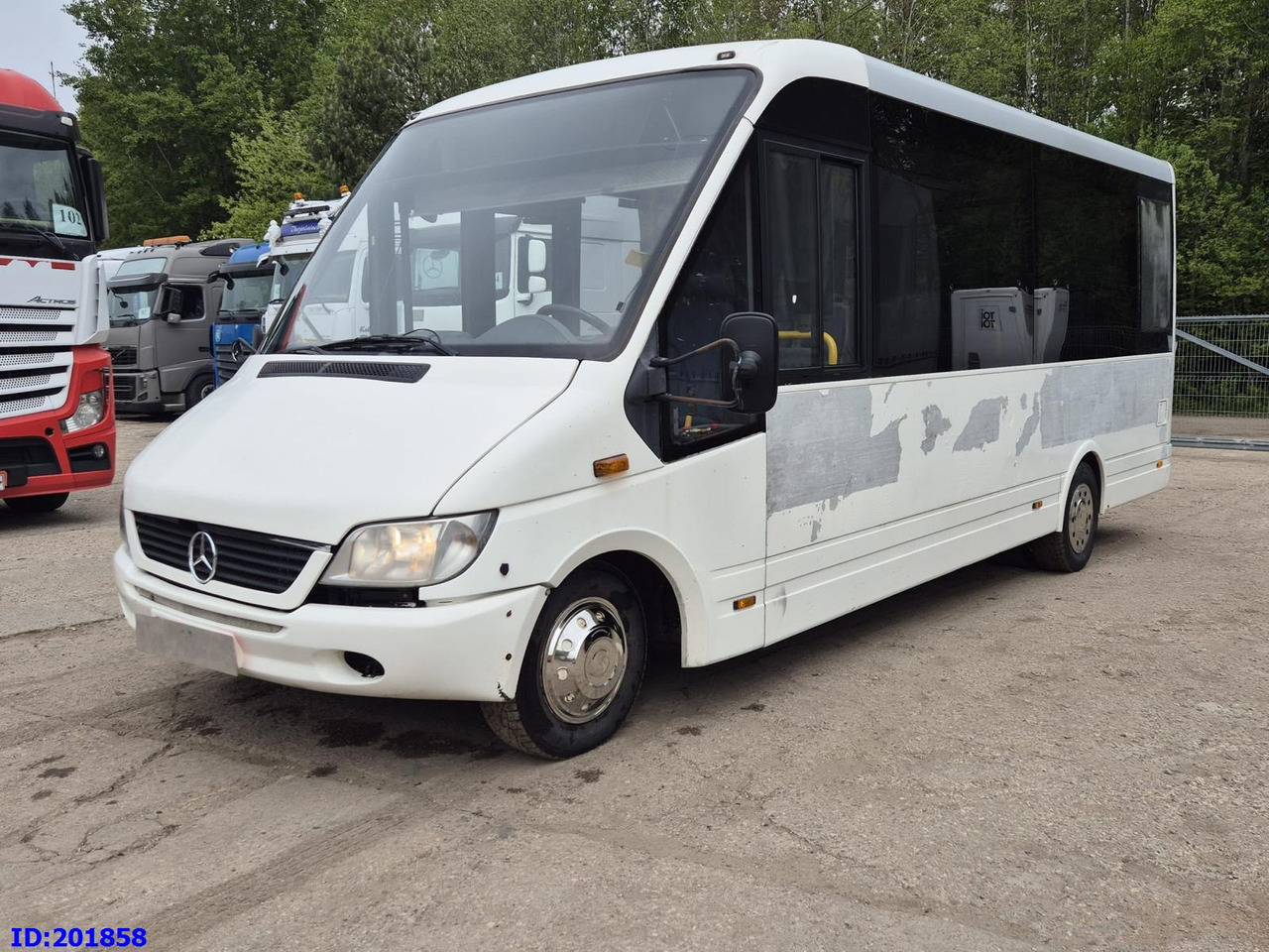 MERCEDES-BENZ Sprinter 616 - 27 Place - Bus urbain: photos 4 MERCEDES-BENZ Sprinter 616 - 27 Place - Bus urbain: photos 4