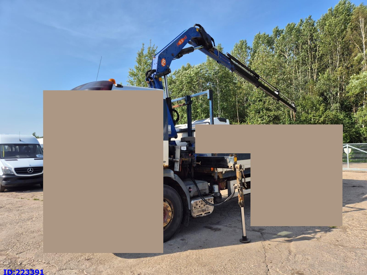 PM 9.523S - Grue auxiliaire: photos 1 PM 9.523S - Grue auxiliaire: photos 1