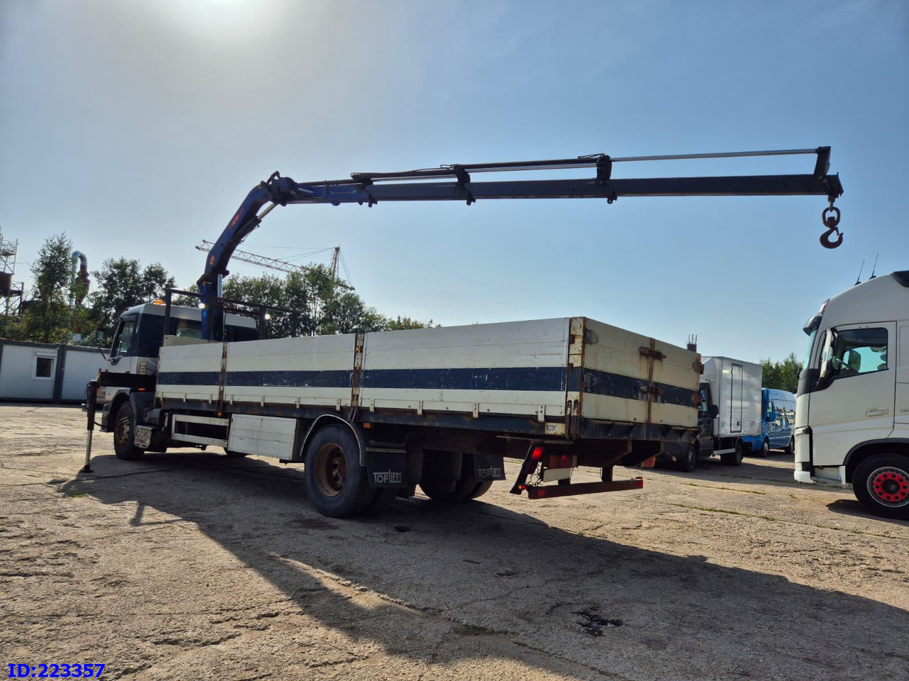 RENAULT Premium 210 4x2 Crane PM - Camion grumier: photos 5 RENAULT Premium 210 4x2 Crane PM - Camion grumier: photos 5