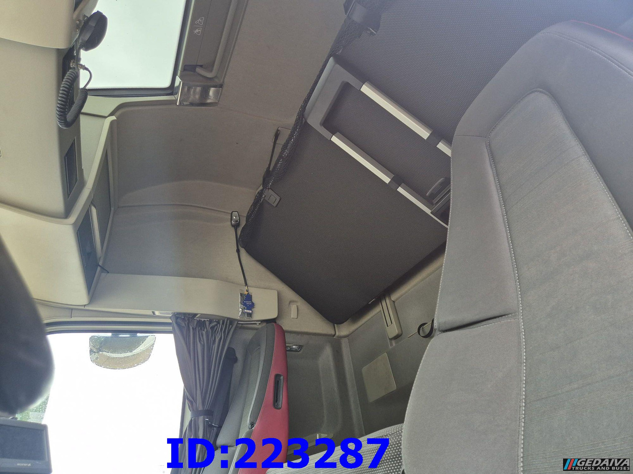 Châssis cabine VOLVO FH13 540HP  - 10 tyre (2pcs. available): photos 10