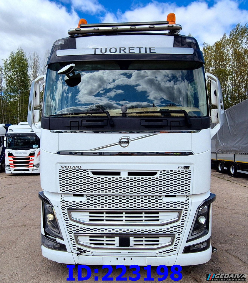 VOLVO FH16 650HP 8X4 (Steering axle) - Châssis cabine: photos 2 VOLVO FH16 650HP 8X4 (Steering axle) - Châssis cabine: photos 2