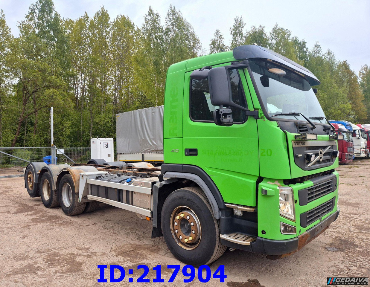 VOLVO FM 410HP 8x4 (Steering axle) - Châssis cabine: photos 4 VOLVO FM 410HP 8x4 (Steering axle) - Châssis cabine: photos 4