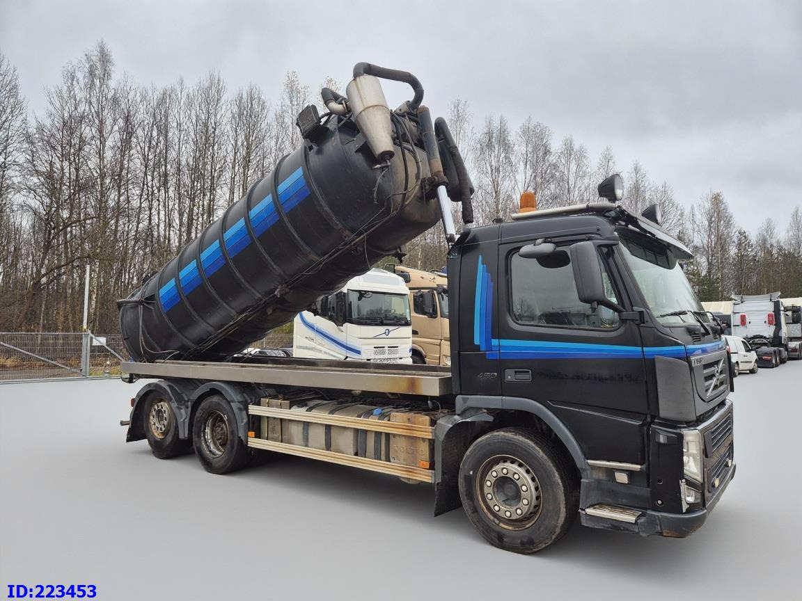 VOLVO FM11 450HP 6x2 TANK 16000 l / VACUUM JUROP PR 150 / ASENIZACYJNY / Euro5 / Steering Axle - Camion citerne: photos 4 VOLVO FM11 450HP 6x2 TANK 16000 l / VACUUM JUROP PR 150 / ASENIZACYJNY / Euro5 / Steering Axle - Camion citerne: photos 4