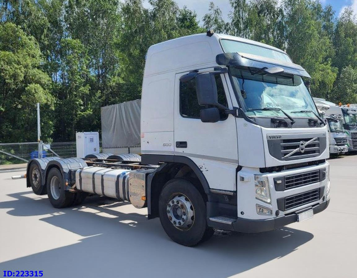 VOLVO FM13 500HP 6x2 Euro5 - Châssis cabine: photos 4 VOLVO FM13 500HP 6x2 Euro5 - Châssis cabine: photos 4