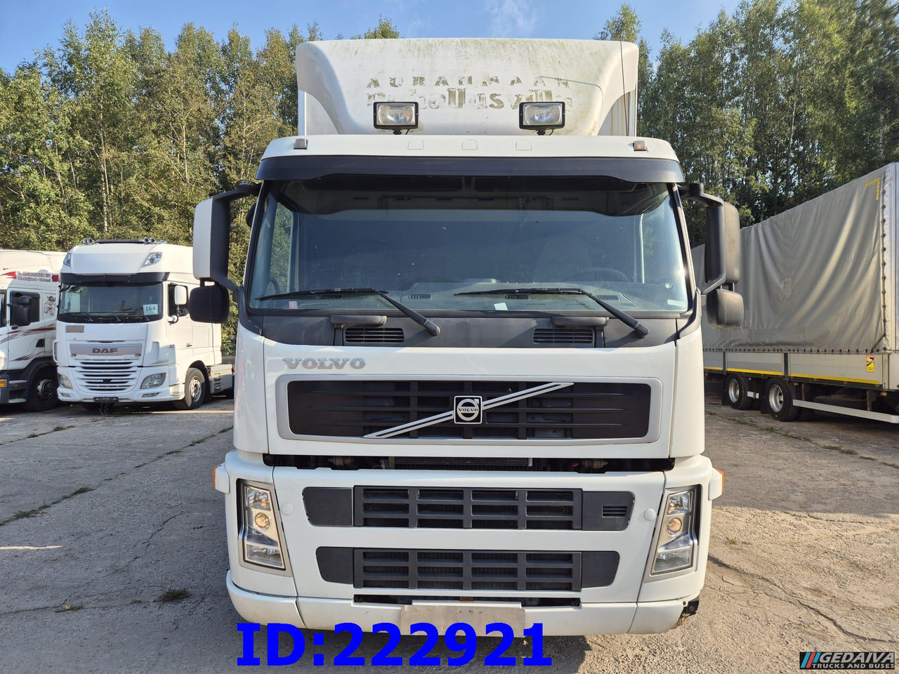VOLVO FM9 260HP - Camion fourgon: photos 2 VOLVO FM9 260HP - Camion fourgon: photos 2