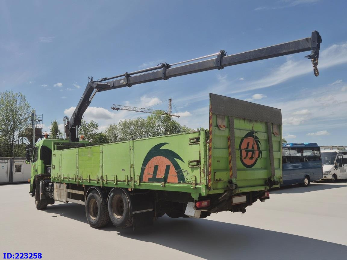 VOLVO FM9 300HP 6x2 + HIAB 144B -3 CL - Camion plateau: photos 5 VOLVO FM9 300HP 6x2 + HIAB 144B -3 CL - Camion plateau: photos 5