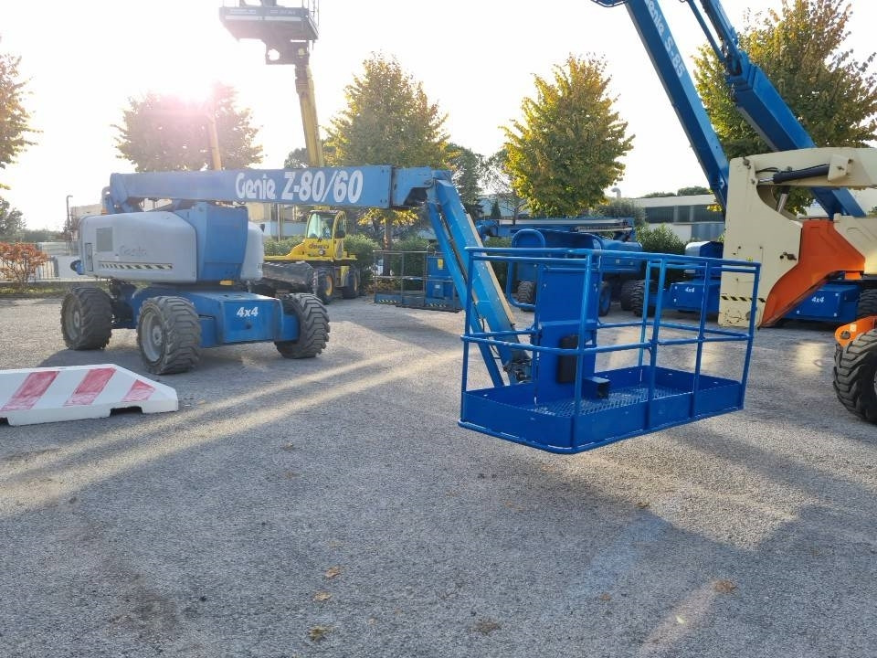 Genie Z 80/60 - Nacelle articulée: photos 3 Genie Z 80/60 - Nacelle articulée: photos 3