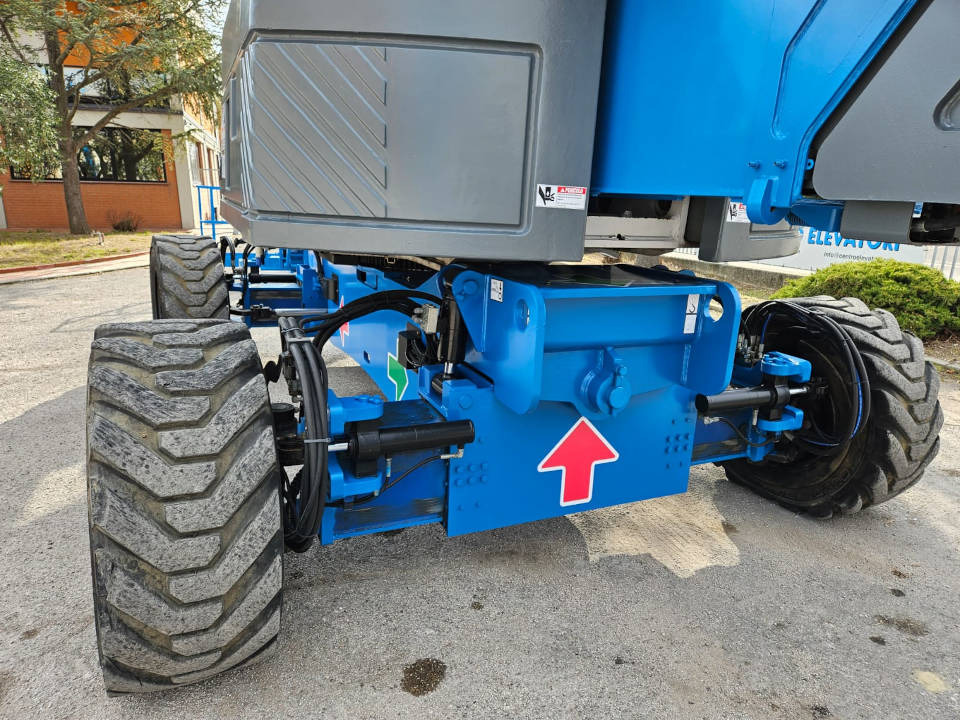 HAULOTTE HA 32 PX - Nacelle articulée: photos 3 HAULOTTE HA 32 PX - Nacelle articulée: photos 3