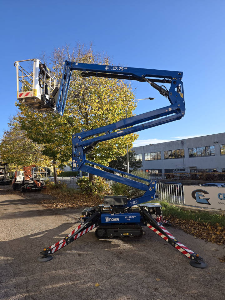 Nacelle araignée HINOWA Light Lift 17.75 III S: photos 6 Nacelle araignée HINOWA Light Lift 17.75 III S: photos 6