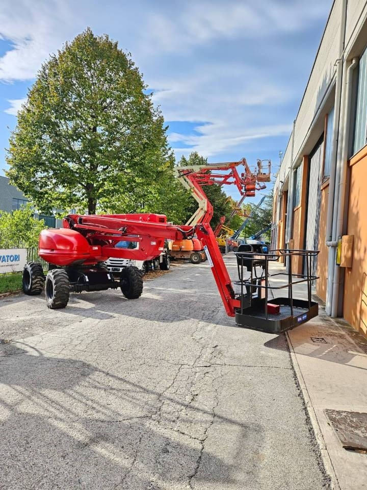 Manitou 160 ATJ - Nacelle articulée: photos 4 Manitou 160 ATJ - Nacelle articulée: photos 4