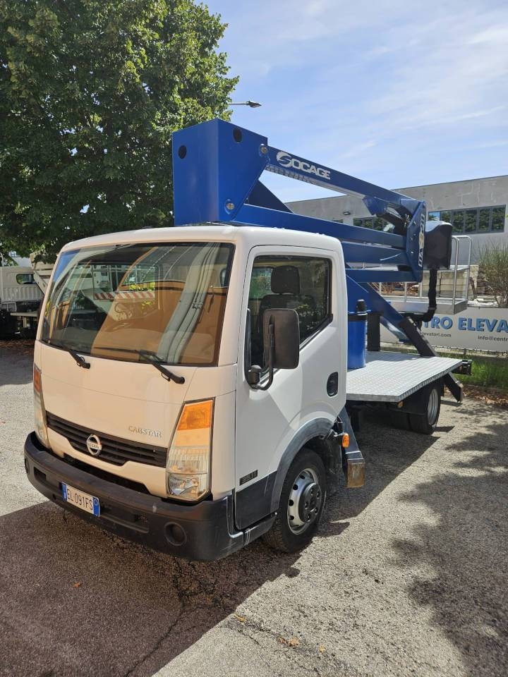 Socage DA 320 - Camion avec nacelle: photos 1 Socage DA 320 - Camion avec nacelle: photos 1