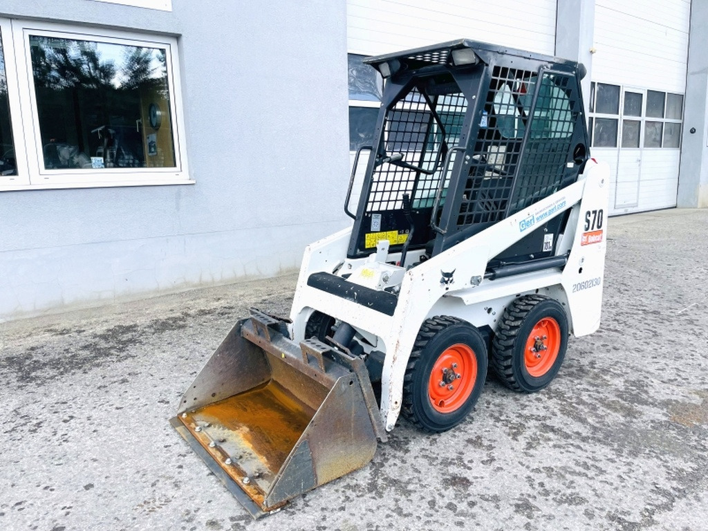 Bobcat S70 (4005) - Mini chargeuse: photos 5 Bobcat S70 (4005) - Mini chargeuse: photos 5