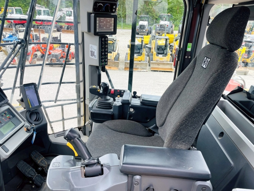 Caterpillar 962M (3939) - Chargeuse sur pneus: photos 5 Caterpillar 962M (3939) - Chargeuse sur pneus: photos 5