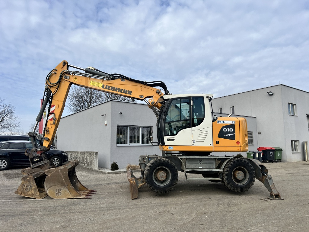Pelle sur pneus Liebherr A 918 C-Litronic (111509): photos 1