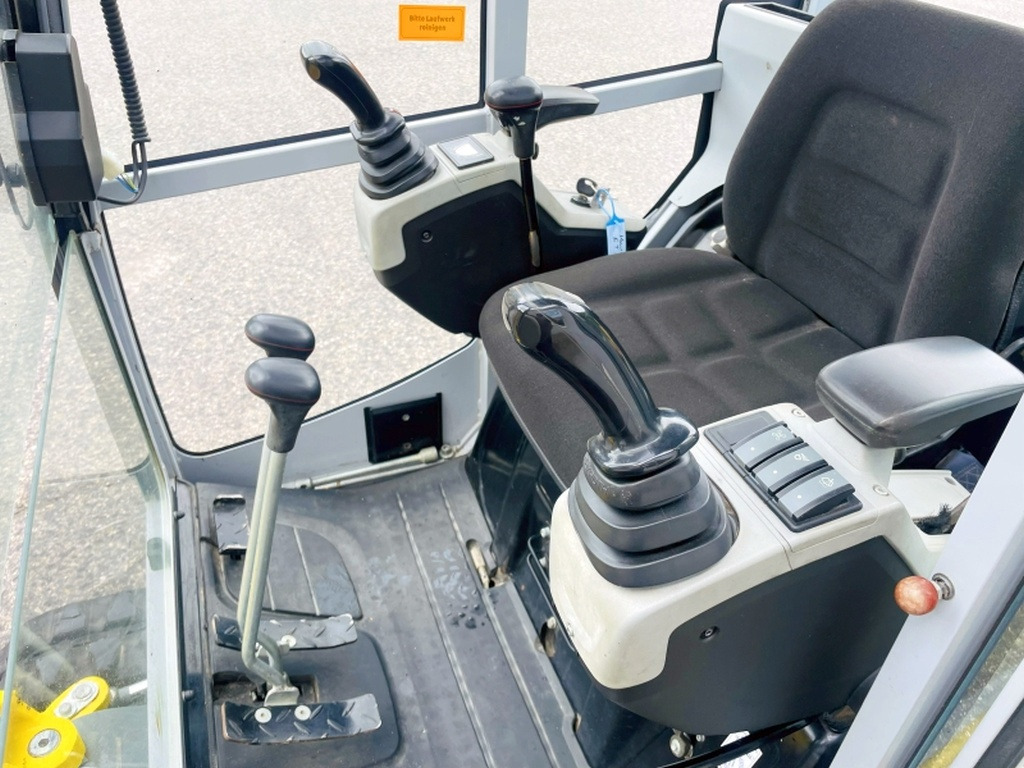 Neuson ET16 (4033) - Mini pelle: photos 5 Neuson ET16 (4033) - Mini pelle: photos 5