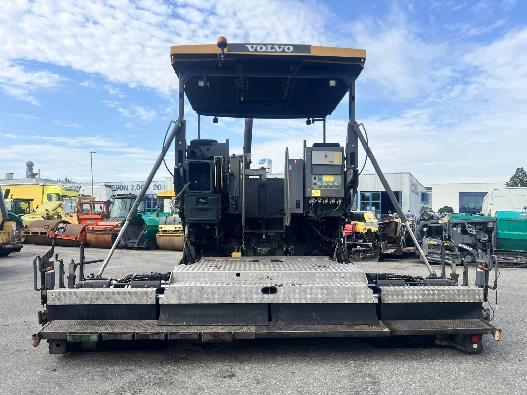 Volvo ABG P 7820 C (111649) - Finisseur: photos 5 Volvo ABG P 7820 C (111649) - Finisseur: photos 5