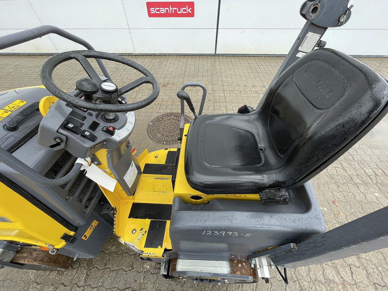 Atlas Copco CC900 - Rouleau compresseur: photos 3 Atlas Copco CC900 - Rouleau compresseur: photos 3
