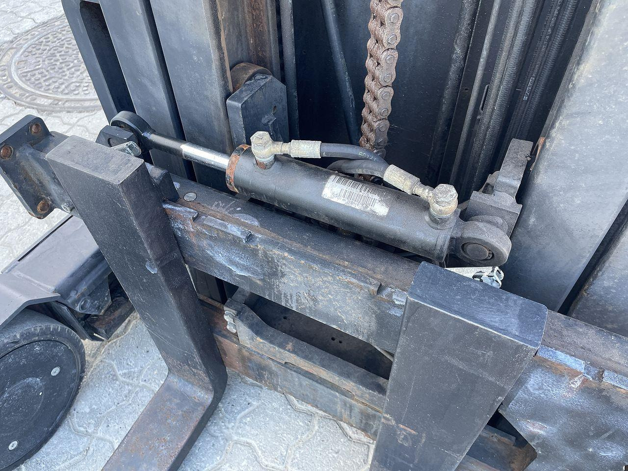 Chariot à mât rétractable BT RRE 160MC: photos 8 Chariot à mât rétractable BT RRE 160MC: photos 8