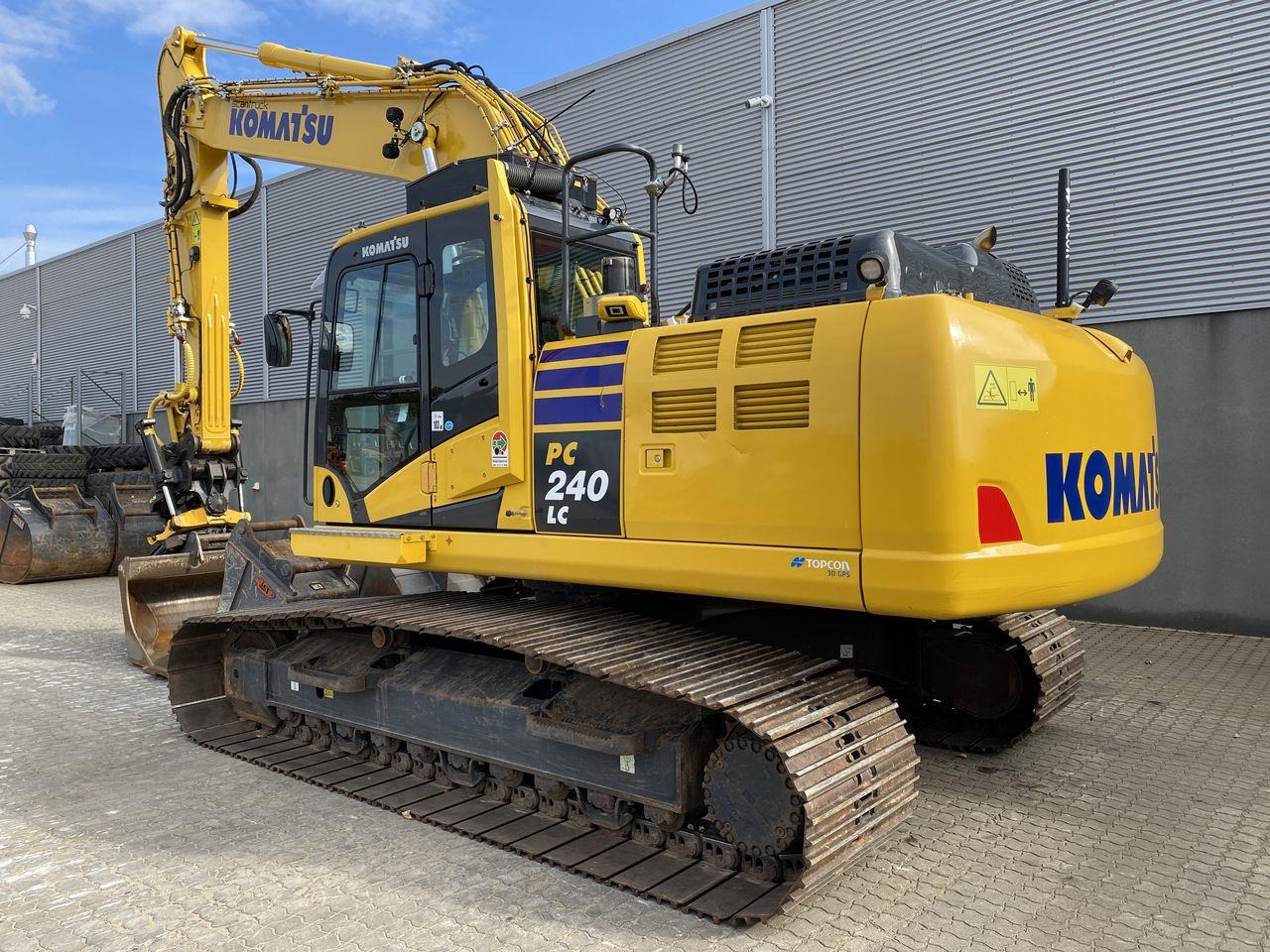 Komatsu PC240LC-11EO - Pelle sur chenille: photos 2 Komatsu PC240LC-11EO - Pelle sur chenille: photos 2